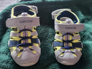 Baby shoes Geox Sandles Size 3 1/2 - Picture 1 of 3