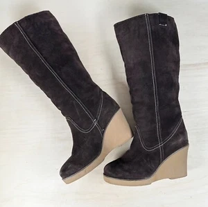Emu Boots Women's 7 Brown Waratah Knee High Suede Shearling Gum Sole Winter - Picture 1 of 10
