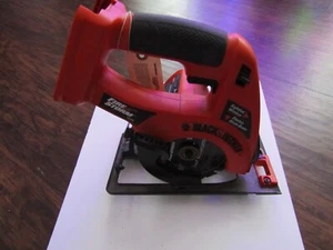 BLACK & DECKER BDCS1400 CORDLESS CIRCULAR SAW 14.4V TOOL & BLADE ONLY VERY NICE! - Picture 1 of 2