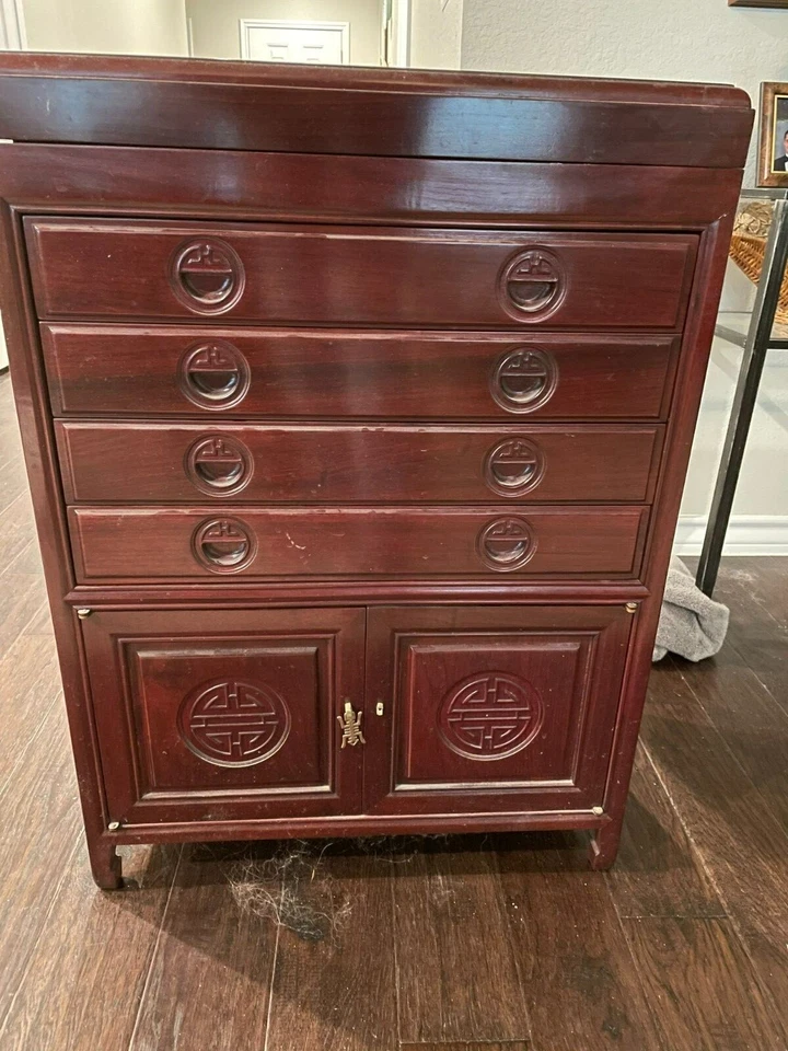 Cofre de cubiertos oriental de madera vintage - Armario de pie (historia incluida) Foto 1 de 4