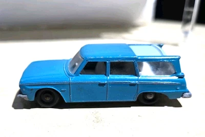 Matchbox Studebaker  Wagionaire #42B vintage I -75 regular wheels Lesney  Englan - Image 1 of 4