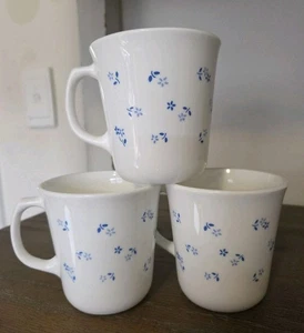 Corning Ware Provincial Blue 3 x Cups/Mugs - Picture 1 of 4