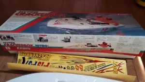 ABC HOBBY RC boat HYPER CRACKERBOX Motor and amp 50A included Servo used FUTABA - Picture 1 of 6