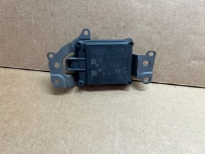 2018-2020 Toyota Camry Cruise Control Distance Radar Sensor OEM 88210-06090 - Picture 1 of 7