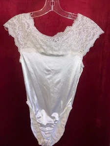 Vintage Moynne second skin satin bodysuit with lace yoke collar high cut - Picture 1 of 5