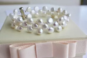 B050 echte Zucht Süßwasser Perlen Schmuck Perlenarmband Armschmuck Armband rtzg - Bild 1 von 3
