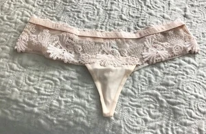 LA PERLA LINGERIE WOMEN EMBRODERY PANTY THONG - Size M - Picture 1 of 3