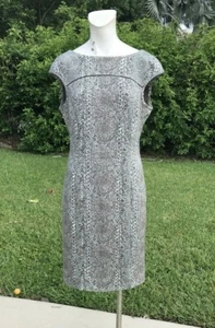 TORY BURCH MULTI COLOR PRINT CASUAL CAP SLEEVE DRESS Sz 10 - Picture 1 of 11