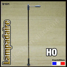 S101# Lampadaire simple HO à LED CMS , éclairage blanc, belle finition 