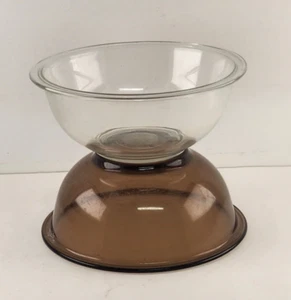2 Pyrex Mixing Bowls 323 Size Clear & Smoke Glass Nesting 1.5L Cap Scratches - Picture 1 of 12