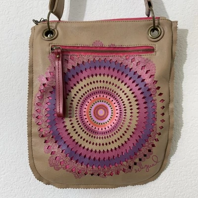 Bolso Bandolera Desigual Mandala Imitación Cuero Pequeño Cartera Rosa Tostado Raro Foto 1 de 4