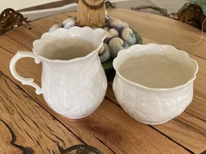Belleek Serenity Pattern Cream & Sugar Bowls Made in Ireland - Picture 1 of 5