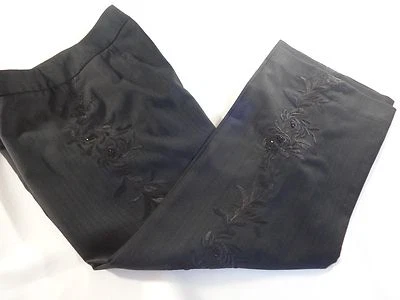 Pantalón de vestir Express bordado negro elástico talla 7/8 # 10 Foto 1 de 4
