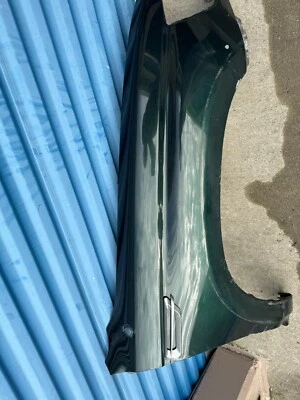 Toyota 4runner 1996-2002 guardabarros delantero derecho lado pasajero verde OEM Foto 1 de 4