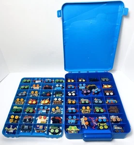 Thomas Mini Trenes Lote 56 Minis Estuche de Almacenamiento Thomas El Tren y Amigos - Imagen 1 de 24
