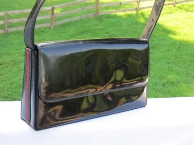 Cartera de charol negra circa 1990 Foto 1 de 4