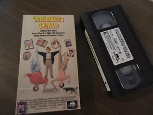 PROBLEM CHILD PART 1 ONE VHS JOHN RITTER 1990 COMEDY JACK WARDEN AMY YASBECK - Picture 1 of 2