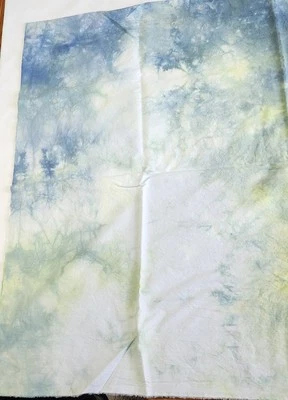 Tecido de algodão Tie-Dye azul, amarelo, branco, 42" X 58", 1 jarda + - Imagem 1 de 3