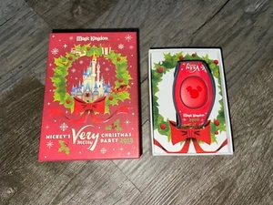 New Disney Mickeys Very Merry Christmas Party 2018 Magic Band - Picture 1 of 3