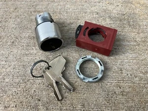 UpRight / Snorkel 066805-004 Key Switch Selector 3 Position - Picture 1 of 1