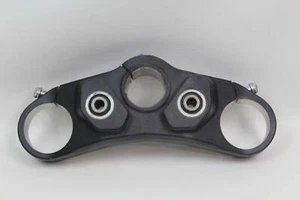 Ducati Monster 821 18-19 Upper Triple Tree Yoke Clamp STRAIGHT 34110992AC - Picture 1 of 5