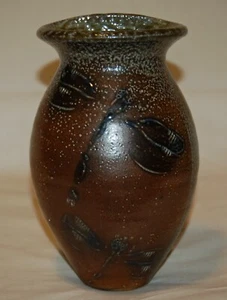 VINTAGE Paul Morris Pottery Wall Planter Dragonflies Made in Minnesota USA - Picture 1 of 8