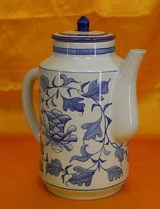 A Chinese Blue & White Porcelain Teapot Flower Pattern 11.5'' Tea Coffee Water - Picture 1 of 6