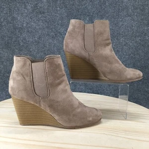 Merona Boots Womens 11 Chelsea Beige Pull On Round Toe Ankle Top Wedge Heels - Picture 1 of 17