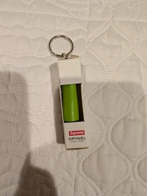 *EN MANO* Supreme Opinel No. Navaja de bolsillo con 4 llaveros (verde) Foto 1 de 2