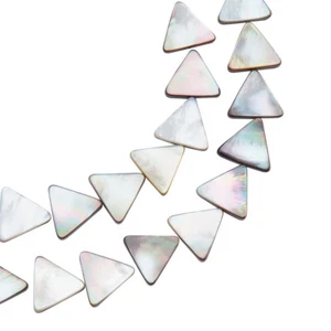 1strand Natural Black Lip Shell Bead Triangle Loose Beads 15x17mm 27pcs - Picture 1 of 5