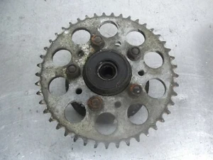 HONDA VFR750 REAR SPROCKET + CARRIER VFR750 1987 RC24 - Picture 1 of 2