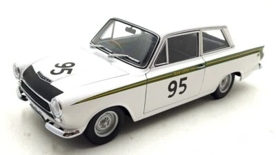Autoart 1/18 Scale Diecast 75331 - Lotus Cortina Mk1 #95 Goodwood White / Green - Image 1 of 4