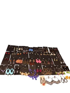 44 Earrings Wearable Jewelry Lot Vintage Contemporary Retro Boho Dangle Stud - Picture 1 of 10