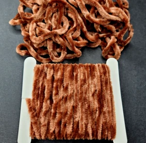 CHENILLE - COFFEE BROWN - Medium - 5 Yard Pack - Fly & Jig Tying Material - NEW! - Picture 1 of 3