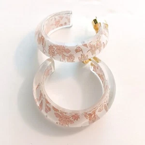 ALISON LOU LoveShackFancy, Blume Jelly Creolen Ohrringe - Bild 1 von 3