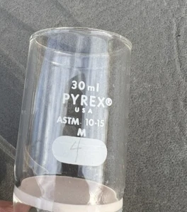 Gebrauchte Pyrex 30 ml Gooch Tiegel Medium gesintert 30 mm Scheibe - Bild 1 von 5