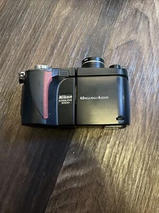 Nikon Coolpix 4500 4 megapixel fotocamera digitale con zoom 4x non testato - Foto 1 di 6