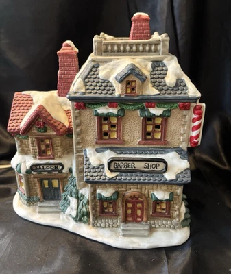 St Nicholas Square Bill's Barber Shop Pueblo de Navidad con Salón con Caja ¡BONITO! Foto 1 de 4