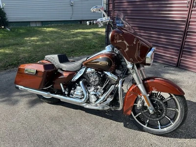 Asiento de gel de alcance extendido Saddlemen Step-Up para Harley Touring FLHX 2008-2024 Foto 1 de 4