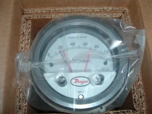 DYWER .... A3001....... PHOTOHELIC DRUCKSCHALTER W41J .... NEU ......VERPACKT - Bild 1 von 1