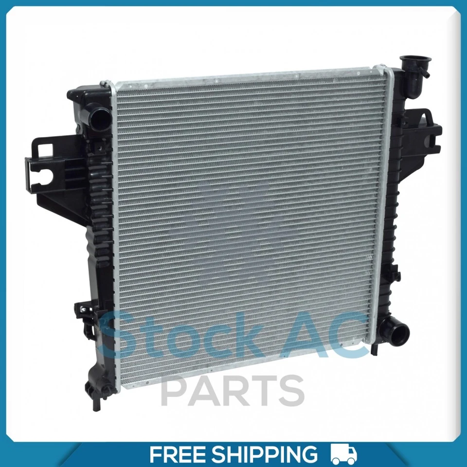 NUEVO radiador para Jeep Liberty - 3,7 L / 2007 - OE# 68020278AA QU Foto 1 de 4