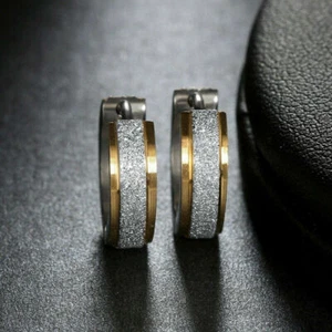 Bastante nuevo oro amarillo y acero inoxidable esmerilado 13mm * 4mm Huggie Hoop pendientes - Imagen 1 de 5