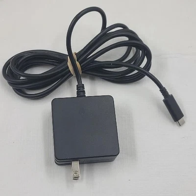 Insignia 45W USB-C Wall Charger / Power Adapter Model NS-PAC45CY1 - Image 1 of 4