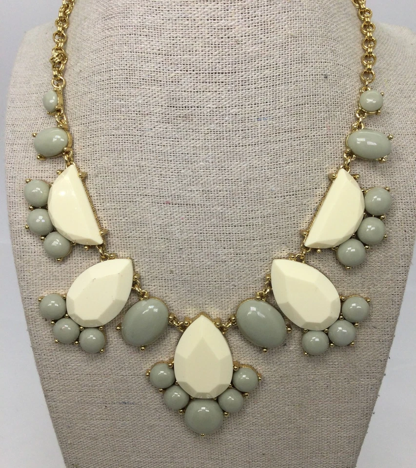 Kate Spade Нью-Йорк серый/кремовый со стразами заявление ожерелье - Изображение 1 из 4