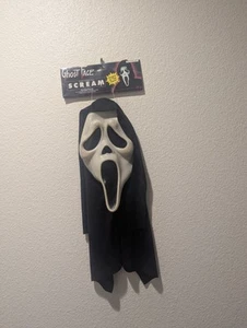 Vintage Scream Ghost Face Mask Fun World Easter Unlimited 1997 NWT Free Shipping - Picture 1 of 10