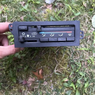 5264557 Chrysler Lebaron 1992 calentador aire acondicionado temperatura manual control de clima Foto 1 de 4