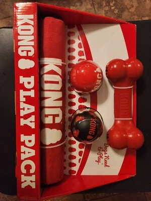 Large Kong Extreme Hoodie Bone Power Chewer Durable Treat Stuffable Plus 2 Balls - Image 1 of 2