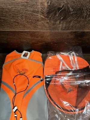 Mochila de hidratación y sombrero para el sol Pioneer DuPont Hero logo naranja construcción OSFA Foto 1 de 4