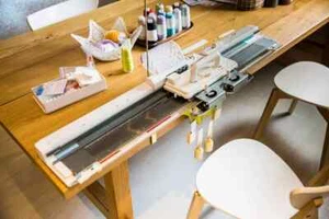 Silver Reed Brand New SK280 Knitting Machine for Garments 4.5mm 5.6G - Picture 1 of 17