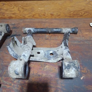 1997 Polaris Sportsman 500 4X4 REAR BACK LOWER CONTROL A ARMS - Picture 1 of 4